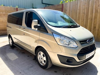 Used Ford Tourneo Custom 2017 for sale - 78556771: Photo