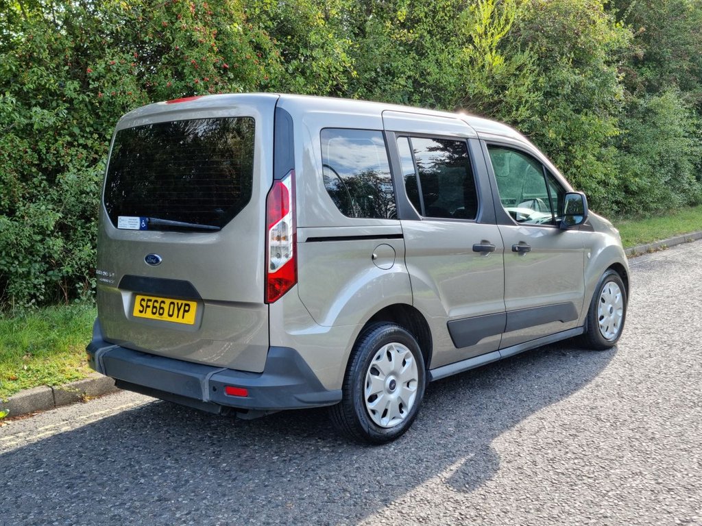 Used Ford Tourneo Connect 2016 for sale - 77226998: Photo 11