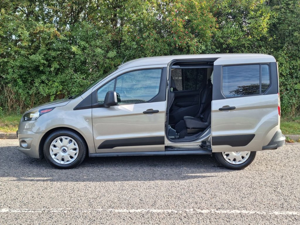 Used Ford Tourneo Connect 2016 for sale - 77226998: Photo 13