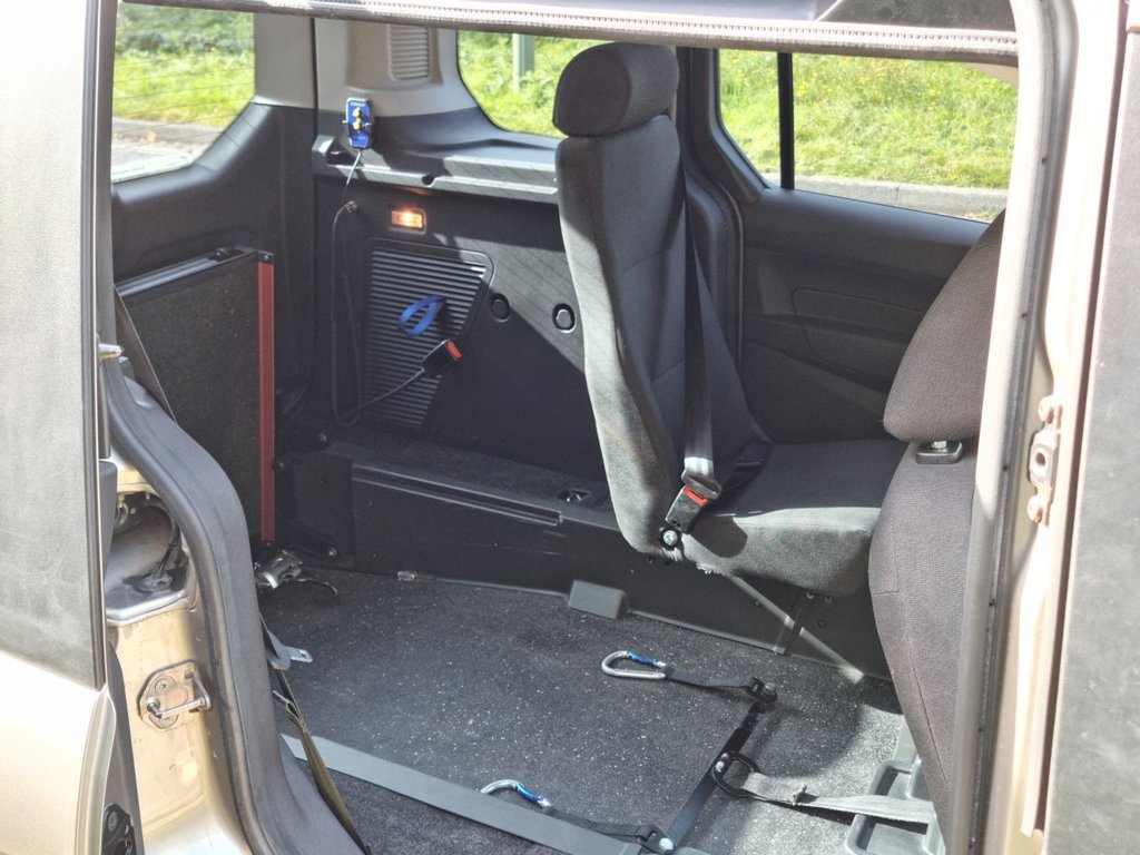 Used Ford Tourneo Connect 2016 for sale - 77226998: Photo 19