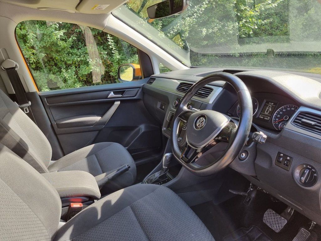 Used Volkswagen Caddy Maxi Life 2016 for sale - 77966901: Photo 13