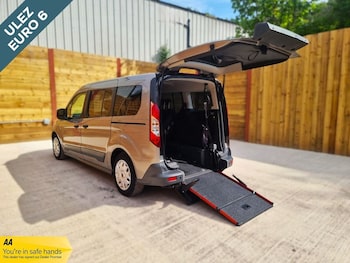 Ford - Grand Tourneo Connect