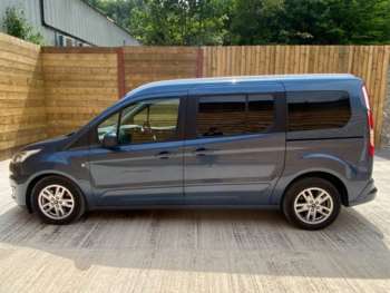 Used Ford Grand Tourneo Connect 2019 for sale - 74606760: Photo