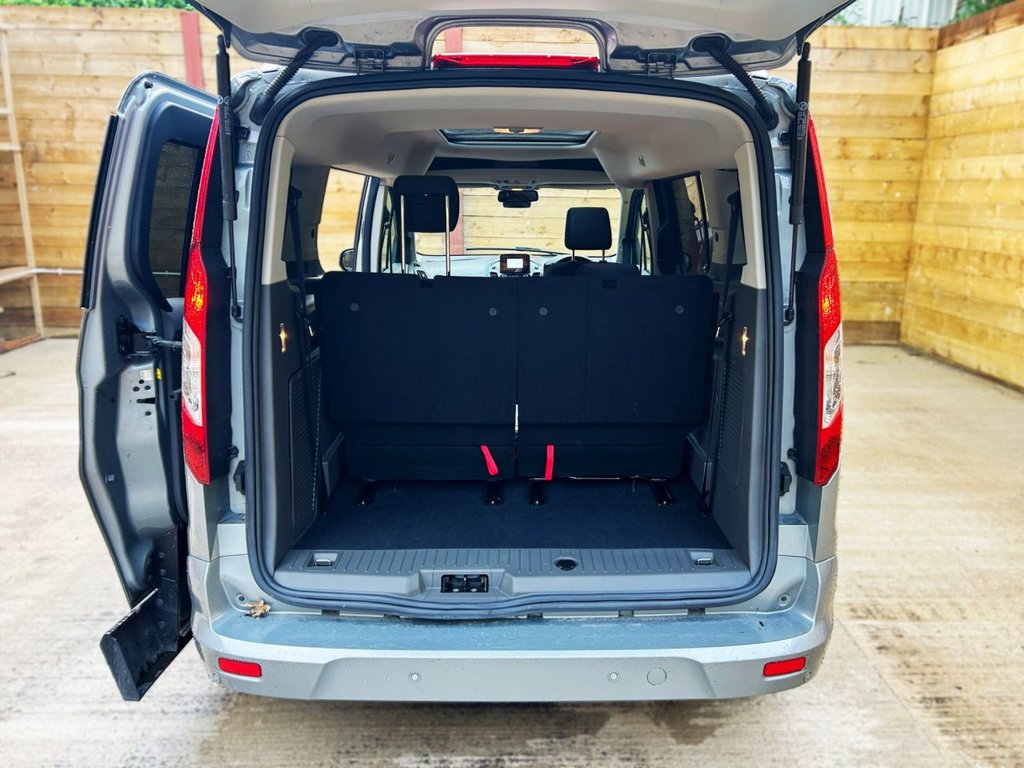 Used Ford Grand Tourneo Connect 2021 for sale - 76256201: Photo 15