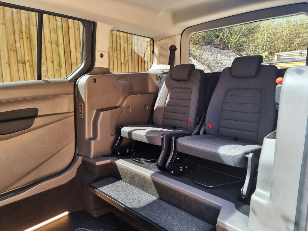 Used Ford Grand Tourneo Connect 2021 for sale - 76256201: Photo 20