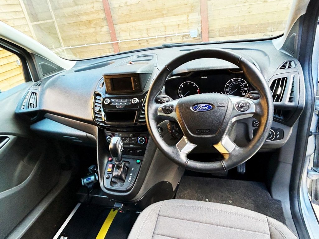 Used Ford Grand Tourneo Connect 2019 for sale - 76546951: Photo 2