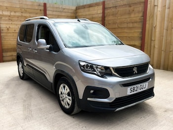 Used Peugeot Rifter 2021 for sale - 79371241: Photo