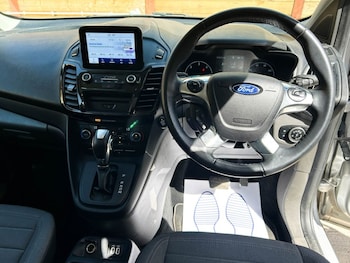 Used Ford Grand Tourneo Connect 2021 for sale - 78598169: Photo