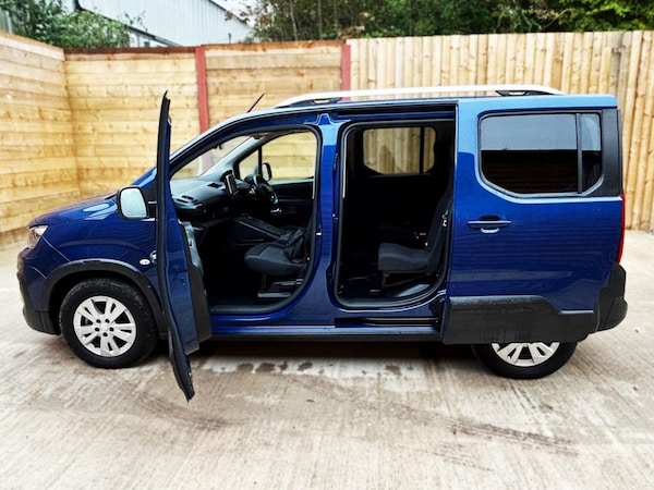 Used Peugeot Rifter 2020 for sale - 76069080: Photo 15