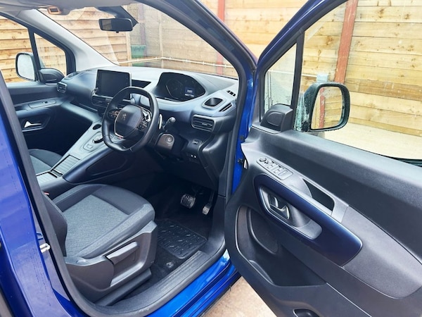Used Peugeot Rifter 2020 for sale - 76069080: Photo 16