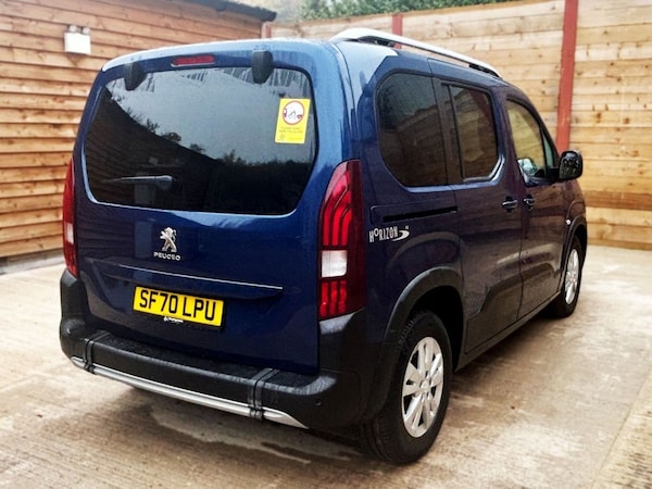 Used Peugeot Rifter 2020 for sale - 76069080: Photo 8