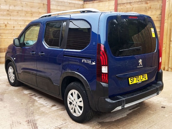 Used Peugeot Rifter 2020 for sale - 76069080: Photo 9