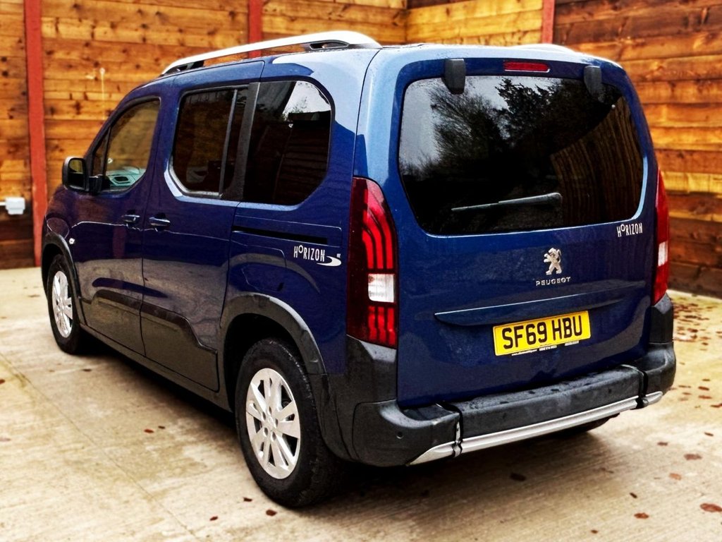 Used Peugeot Rifter 2019 for sale - 76396060: Photo 10