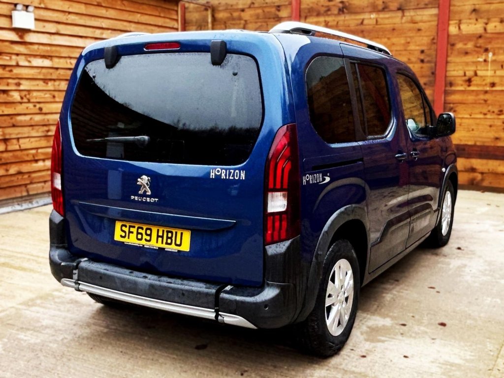 Used Peugeot Rifter 2019 for sale - 76396060: Photo 9