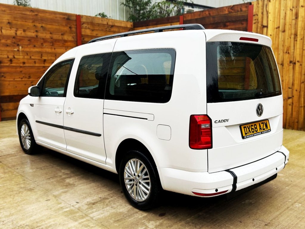 Used Volkswagen Caddy Maxi Life 2018 for sale - 76546661: Photo 10