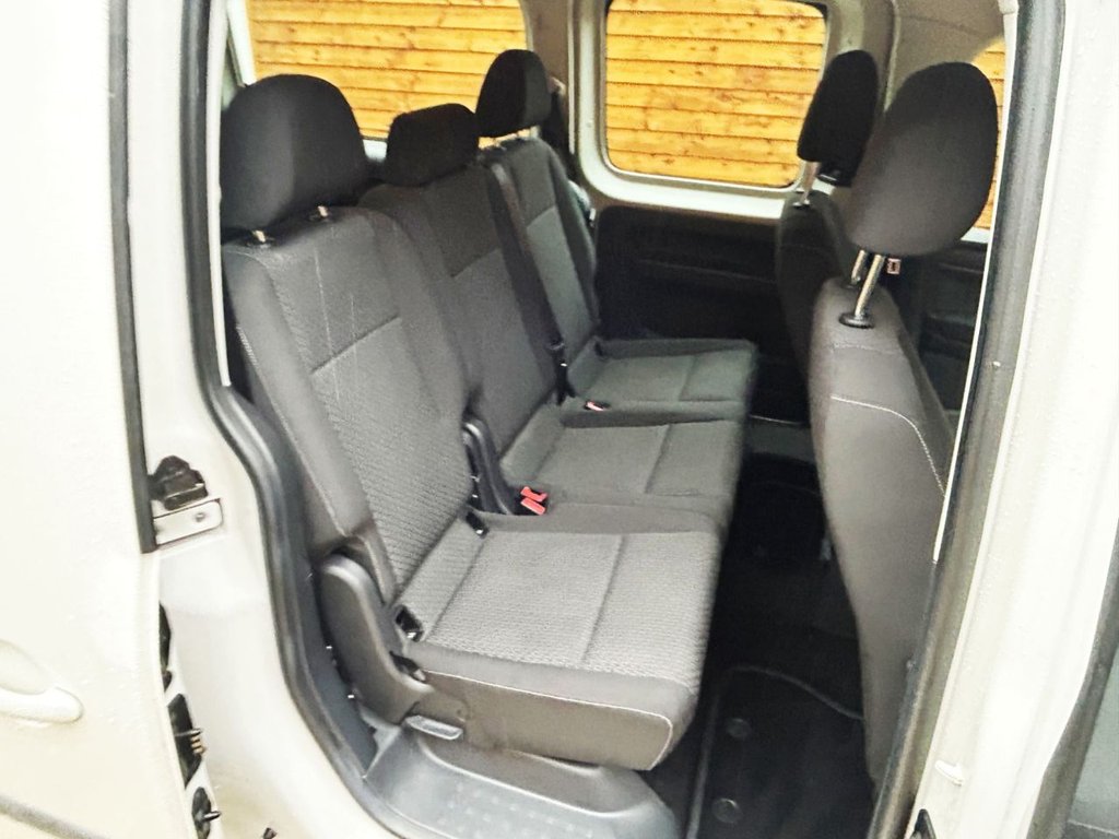 Used Volkswagen Caddy Maxi Life 2018 for sale - 76546661: Photo 19