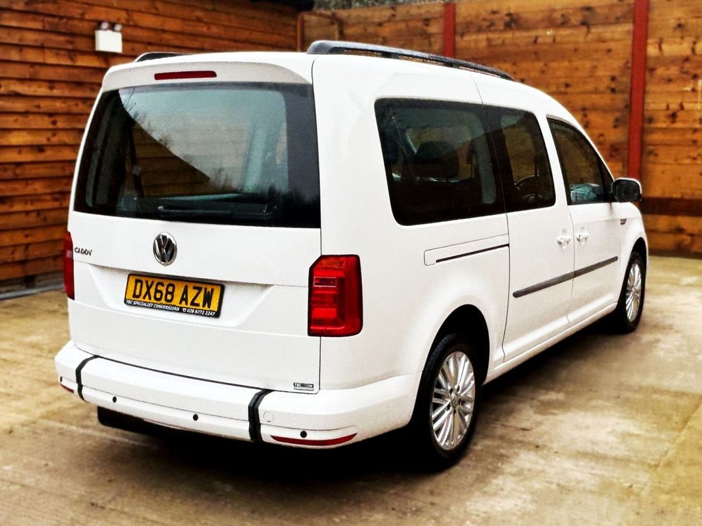 Used Volkswagen Caddy Maxi Life 2018 for sale - 76546661: Photo 9