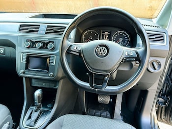 Used Volkswagen Caddy Maxi Life 2018 for sale - 77821003: Photo