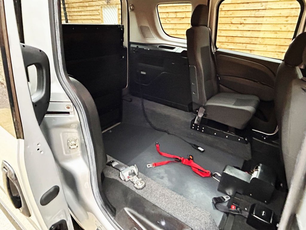 Used Fiat Doblo 2019 for sale - 76724654: Photo 19