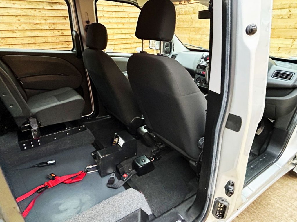 Used Fiat Doblo 2019 for sale - 76724654: Photo 20