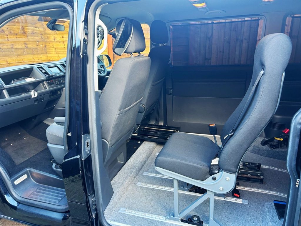 Used Volkswagen Transporter 2018 for sale - 76582350: Photo 20