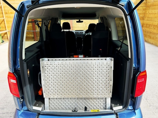 Used Volkswagen Caddy Maxi Life 2019 for sale - 76223110: Photo 10
