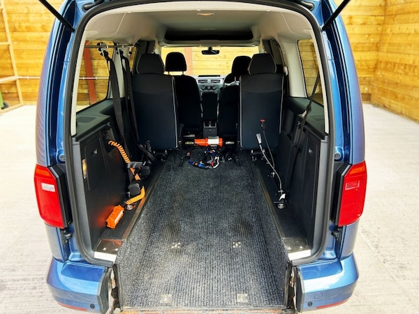 Used Volkswagen Caddy Maxi Life 2019 for sale - 76223110: Photo 11