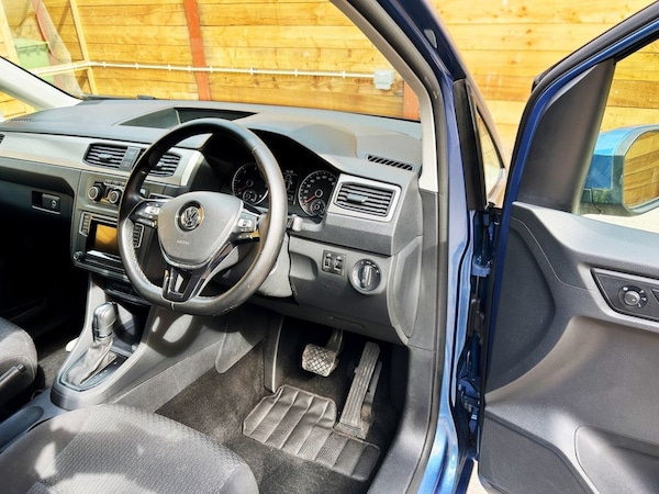 Used Volkswagen Caddy Maxi Life 2019 for sale - 76223110: Photo 14