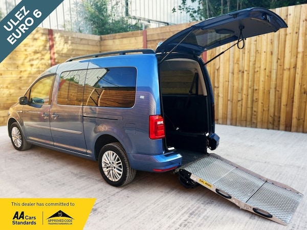 Used Volkswagen Caddy Maxi Life 2019 for sale - 76223110: Photo 1