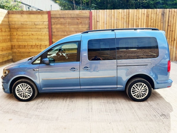 Used Volkswagen Caddy Maxi Life 2019 for sale - 76223110: Photo 8