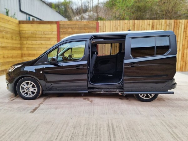 Used Ford Grand Tourneo Connect 2022 for sale - 74423934: Photo 11