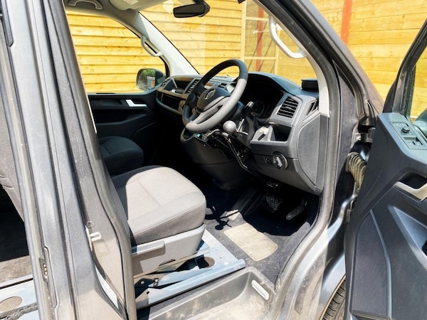 Used Volkswagen Transporter 2018 for sale - 75739234: Photo 11