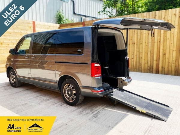 Used Volkswagen Transporter 2018 for sale - 75739234: Photo 1