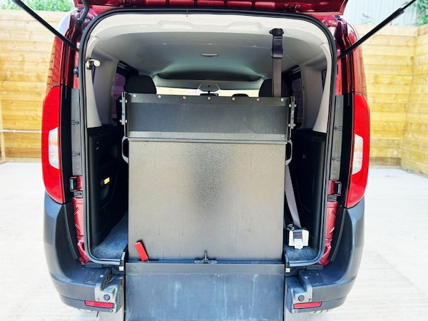 Used Fiat Doblo 2018 for sale - 75487437: Photo 14