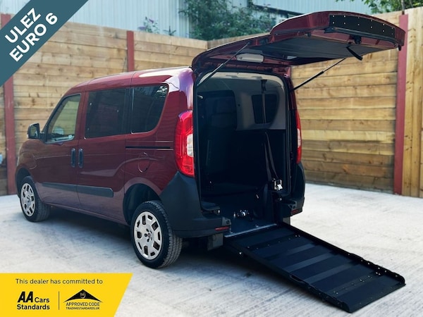 Used Fiat Doblo 2018 for sale - 75487437: Photo 1