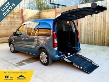 Used Peugeot Partner Tepee 2015 for sale - 78556872: Photo