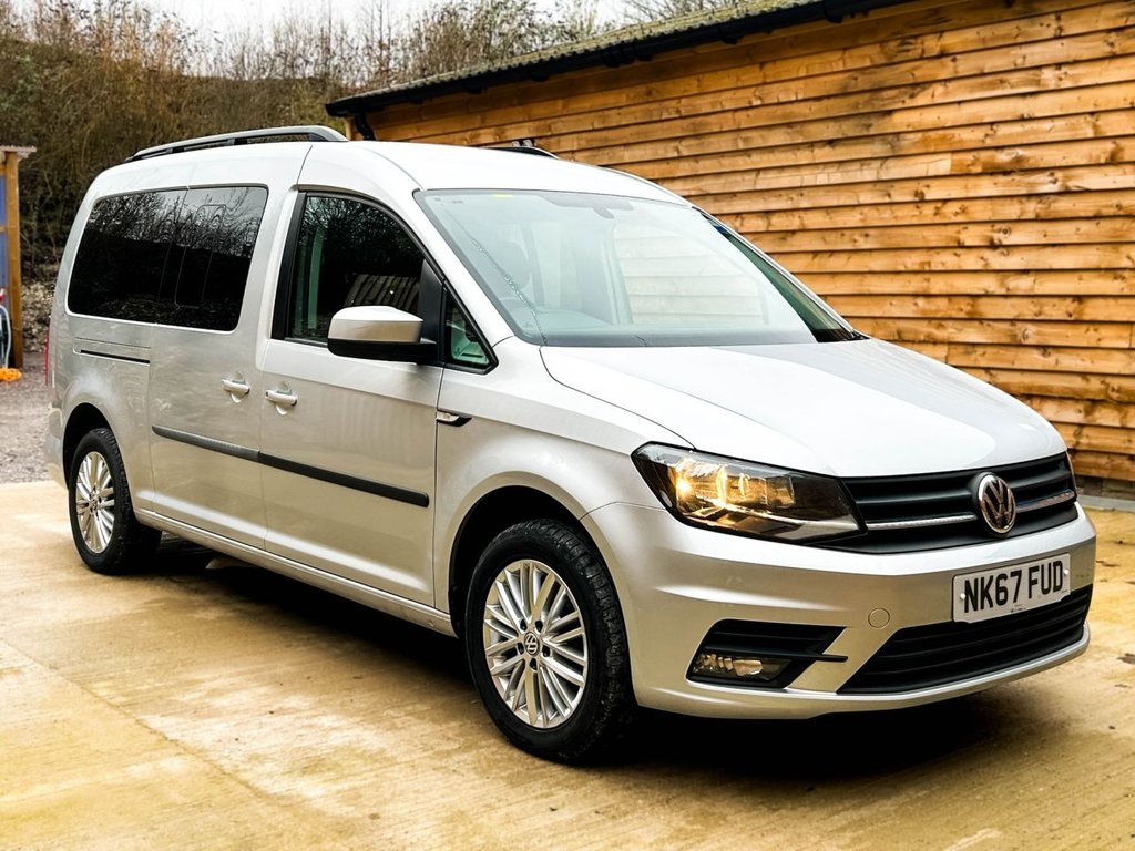 Used Volkswagen Caddy Maxi Life 2018 for sale - 77806340: Photo 3