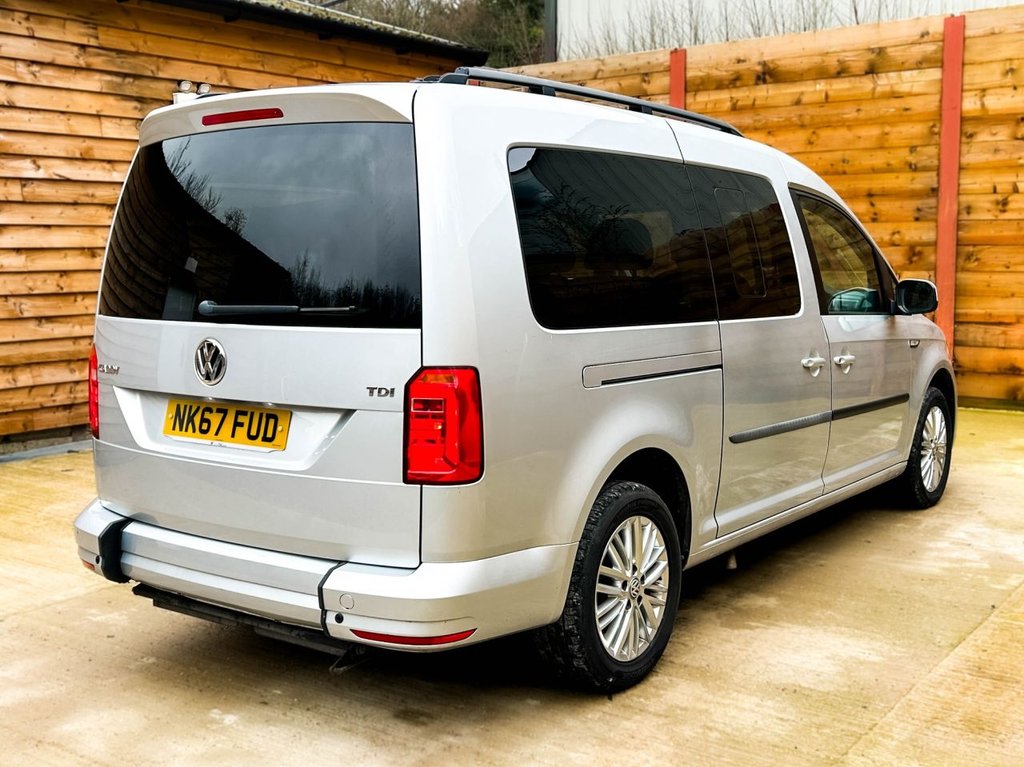 Used Volkswagen Caddy Maxi Life 2018 for sale - 77806340: Photo 9