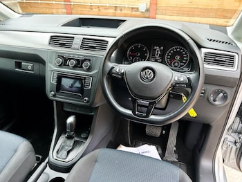 Used Volkswagen Caddy Maxi Life 2021 for sale - 78672903: Photo