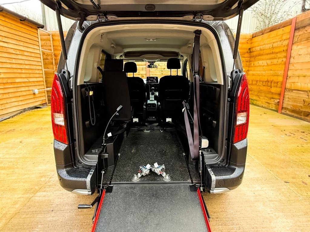 Used Peugeot Rifter 2022 for sale - 77188494: Photo 12