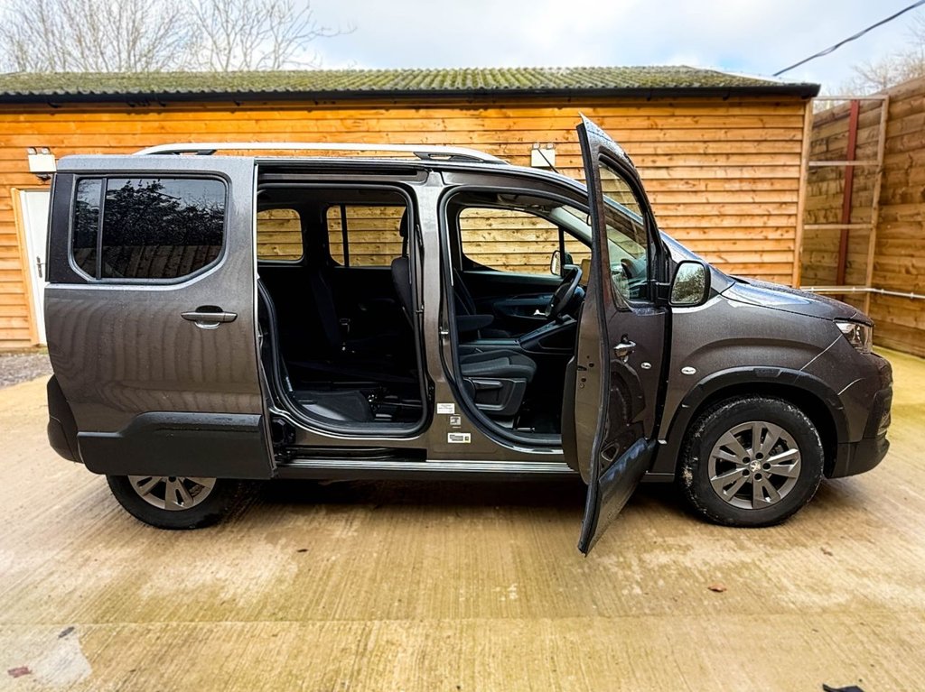 Used Peugeot Rifter 2022 for sale - 77188494: Photo 13