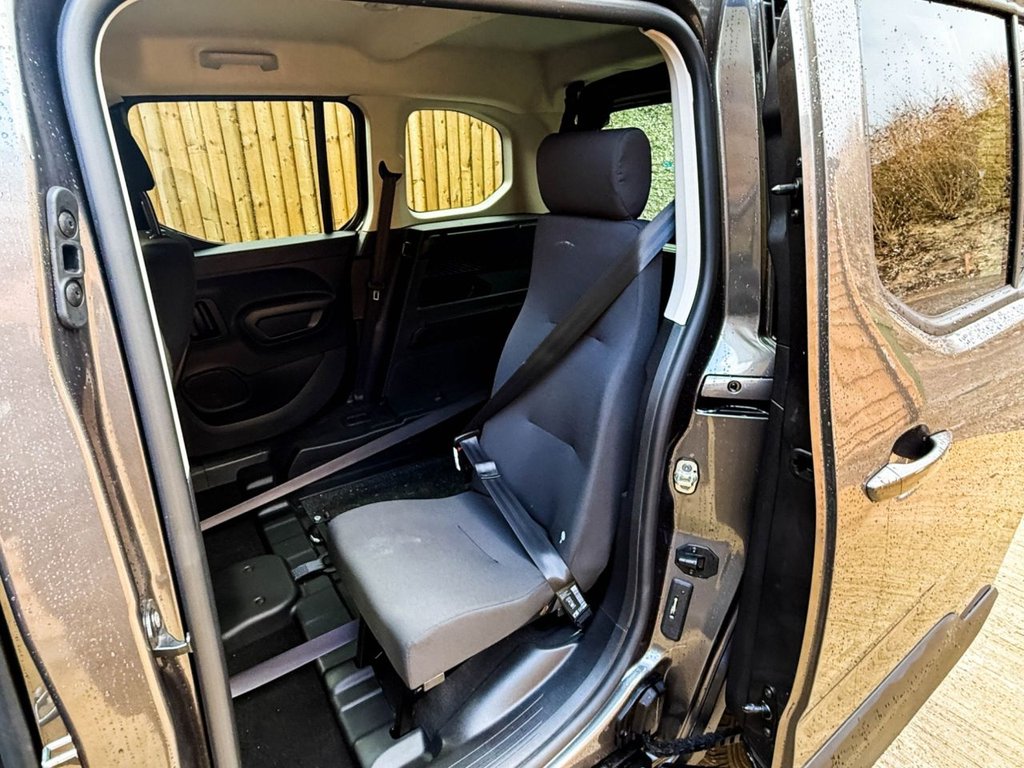 Used Peugeot Rifter 2022 for sale - 77188494: Photo 21