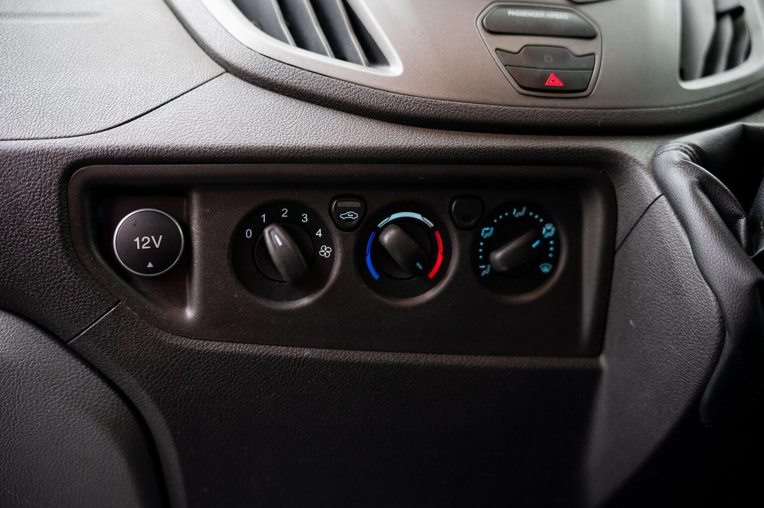 Used Ford Transit 2018 for sale - 77027898: Photo 30