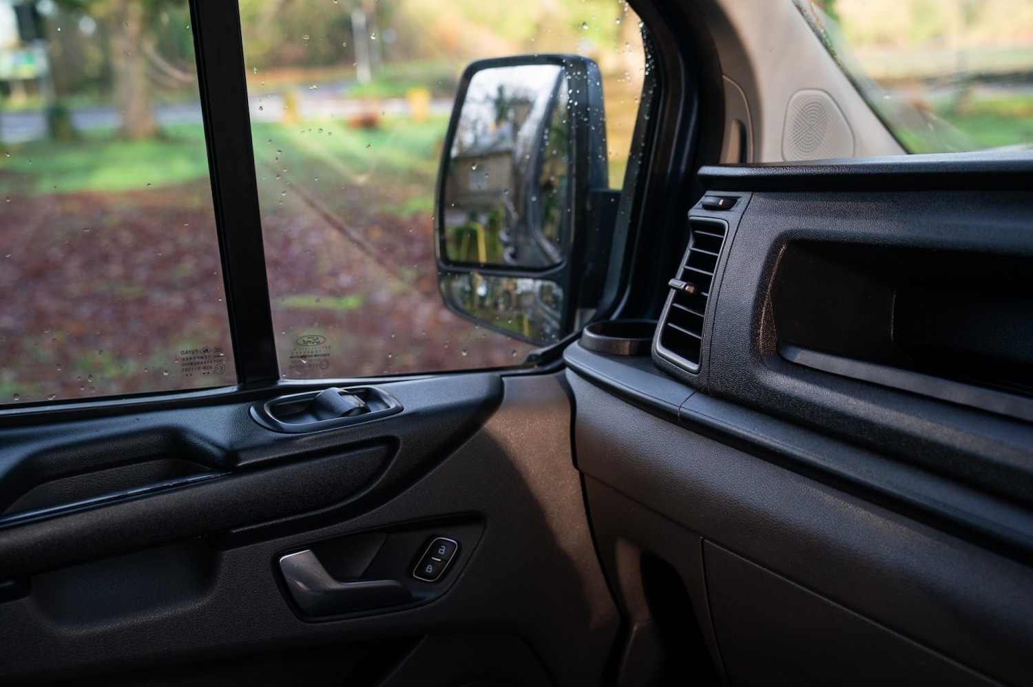 Used Ford Transit Custom 2018 for sale - 77038861: Photo 31