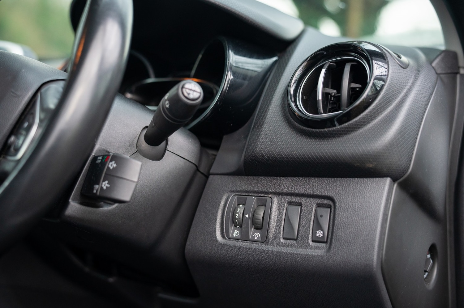 Used Renault Clio 2015 for sale - 77189218: Photo 23