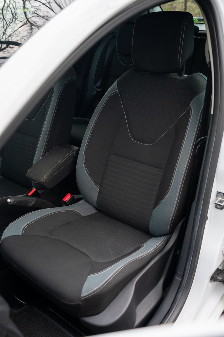 Used Renault Clio 2015 for sale - 77189218: Photo 36