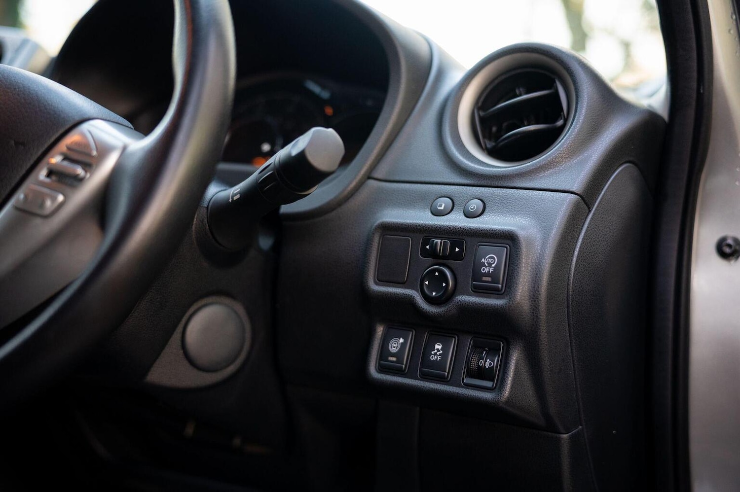 Used Nissan Note 2013 for sale - 77027878: Photo 27