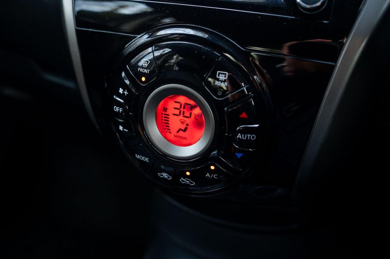 Used Nissan Note 2013 for sale - 77027878: Photo 28