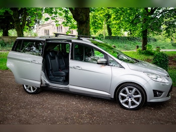 Used Ford Grand C-Max 2013 for sale - 78502605: Photo