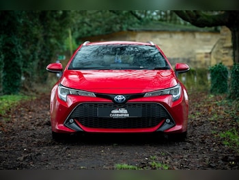 2020 - 1.8 VVT-i Hybrid Design 5dr CVT